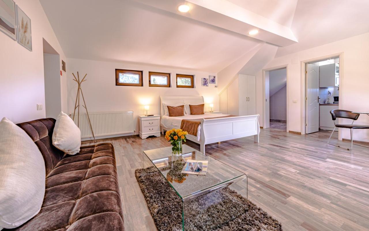 Yael Luxury 2 דירה *